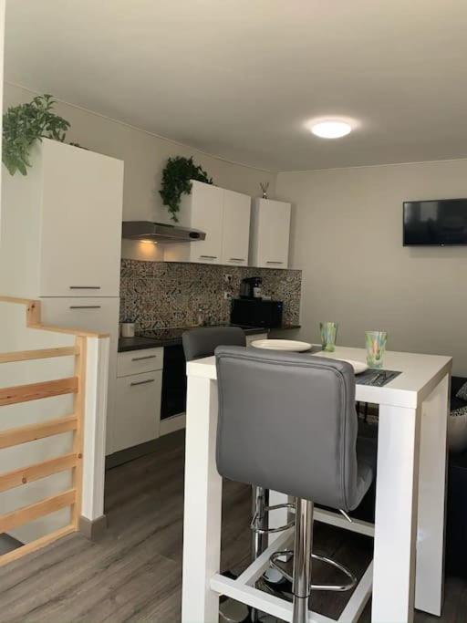 Апартаменты Le Cocon T2 Duplex 24 M2 Ньор Экстерьер фото